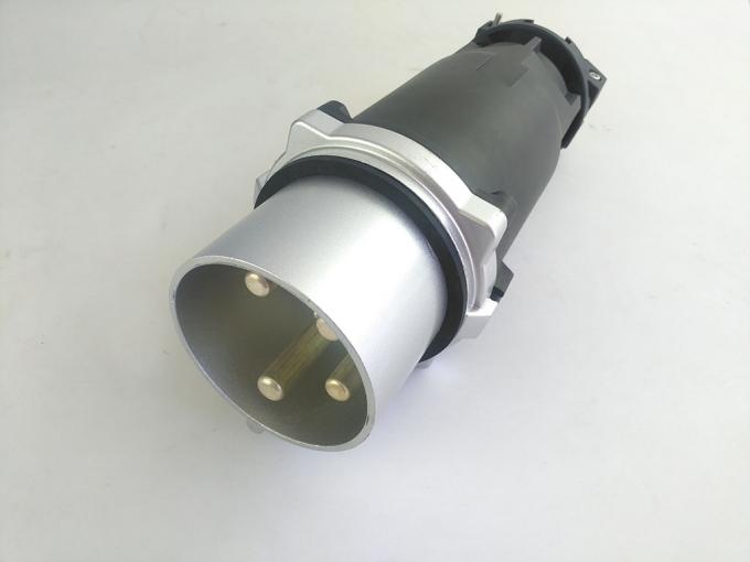 Big Ampere Industrial Electrical Sockets And Plugs 50 / 60 Hz 400 Volts