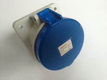 Flush Mounted Industrial Plug Sockets IP44 Rain Resistance Material