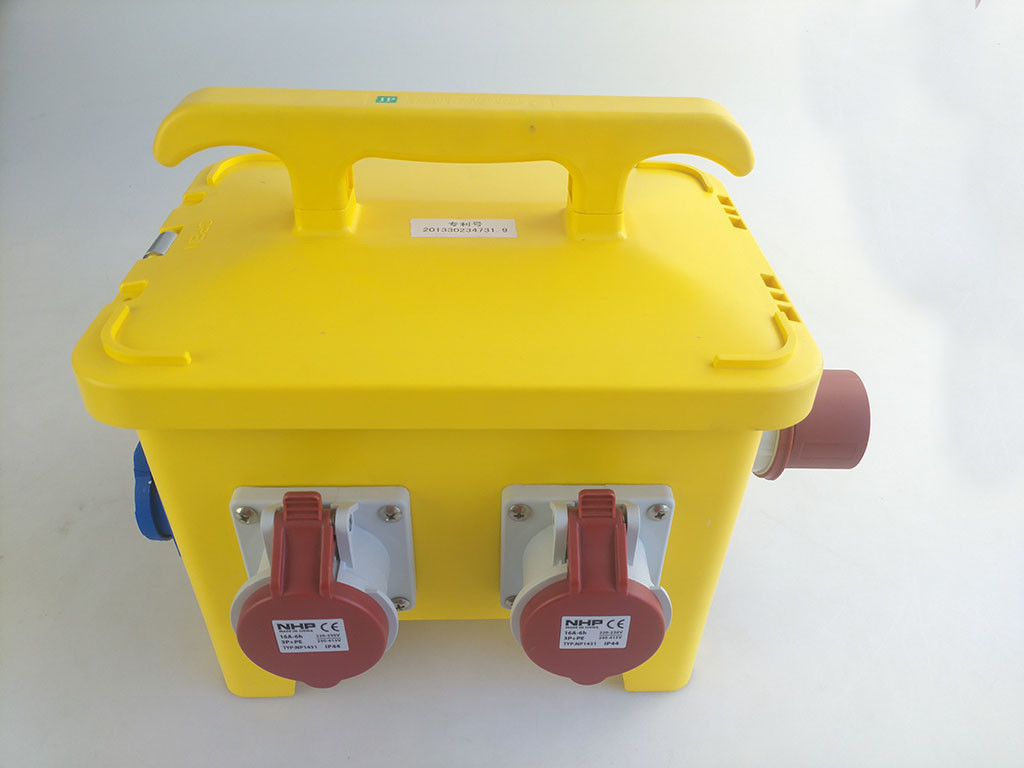 IP66 Industrial Custom Power Distribution With Handle 300 * 287 * 230MM Size