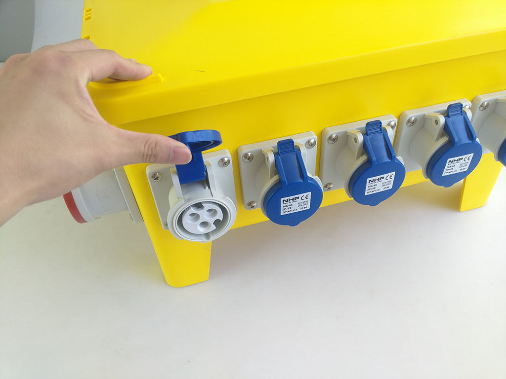 Light Three Phase Distribution Box , Over Current Protection Electrical Spider Box